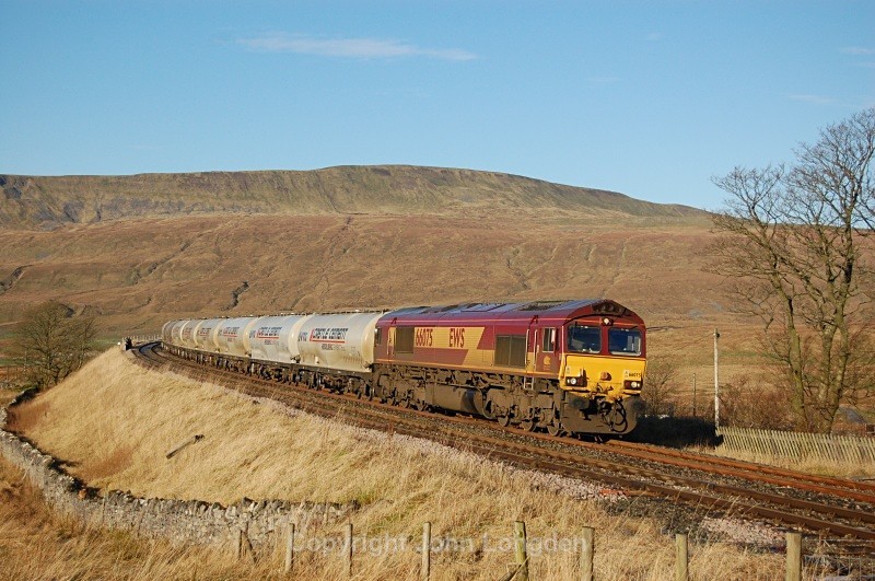 11.12.09 66075 6M00 Mossend - Clitheroe, Ribblehead - Ribblehead