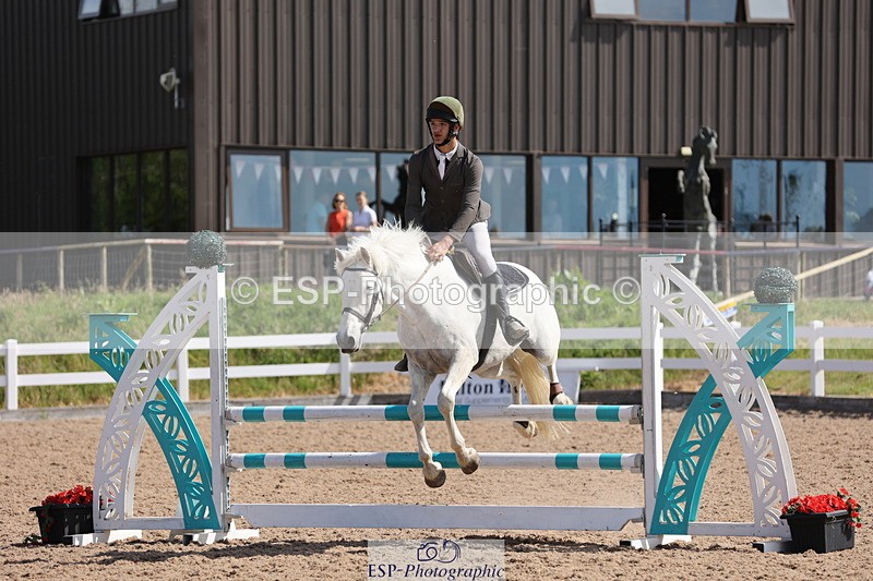 240629A-102225-04085 - Cls 17 Discovery and 90cm Open