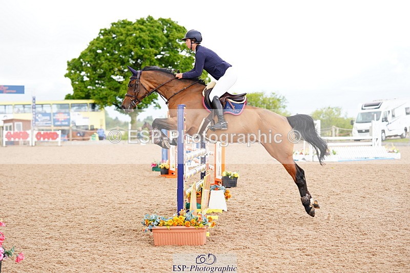 240526A-112340-07783 - Cls 26 Chard Equ 1.05m and 1.10m Grand Prix