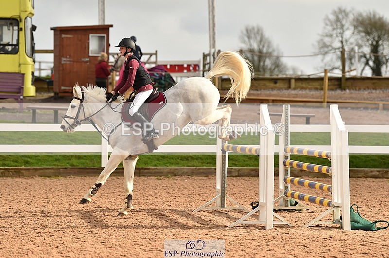240210A-125614-01266 - Cls 9 Foxhunter & 1.10m Open