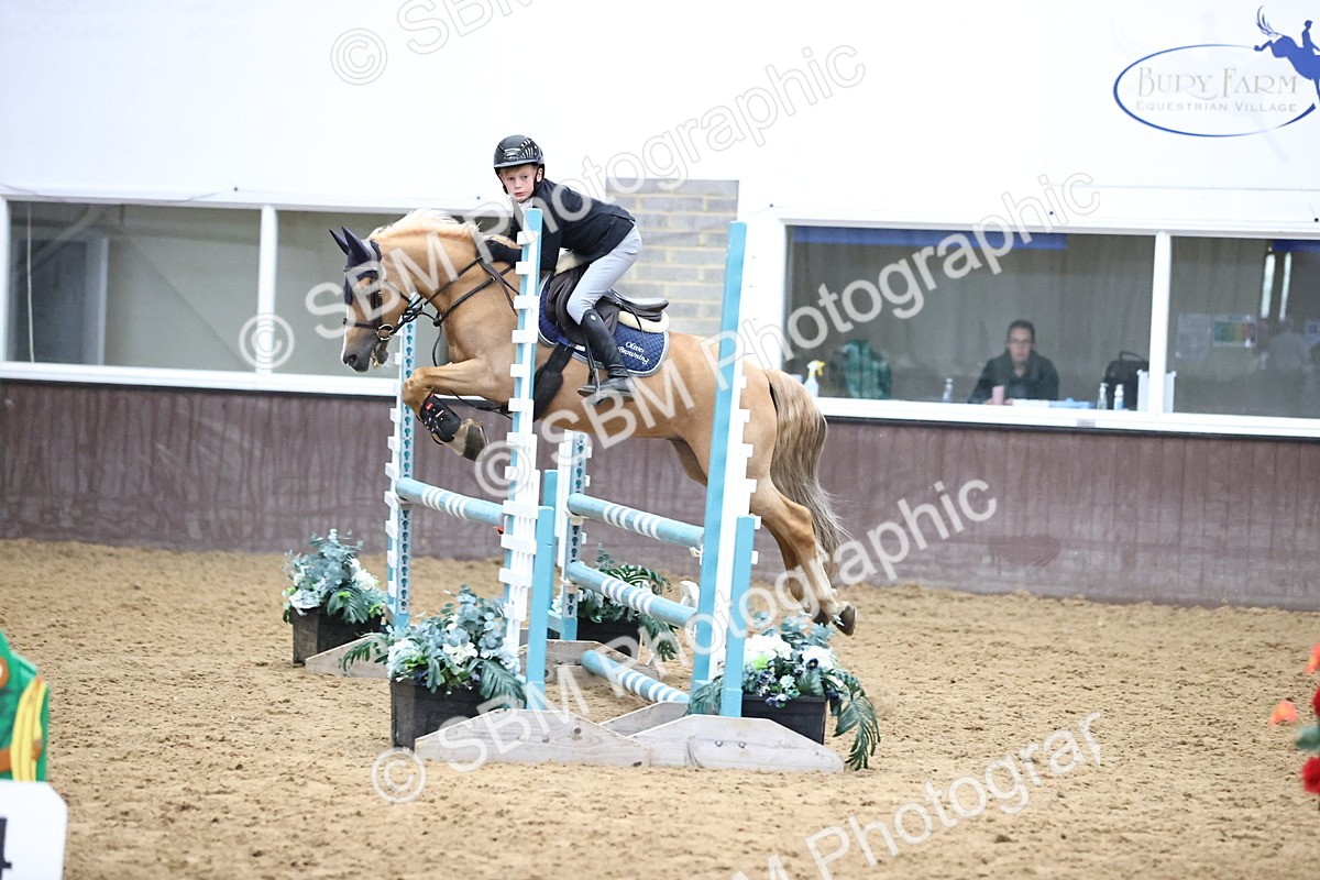 SBM_001036 - Class 3 - Springboard 128cm 138cm Restricted handicap 85cm 95cm