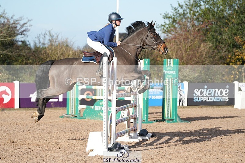 251108-102004-02105 - Cls 11 Snr 1.05m Open