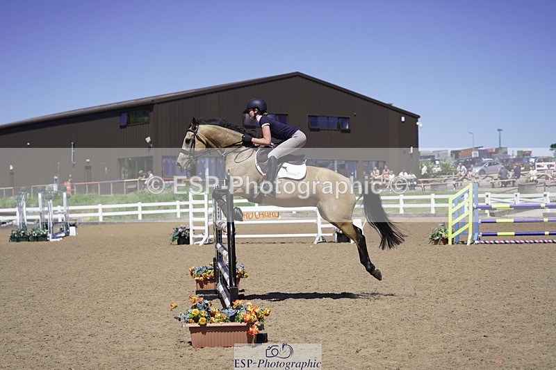 230624A-150122-02116 - Cls 26 Pony Foxhunter & 1.10m Open