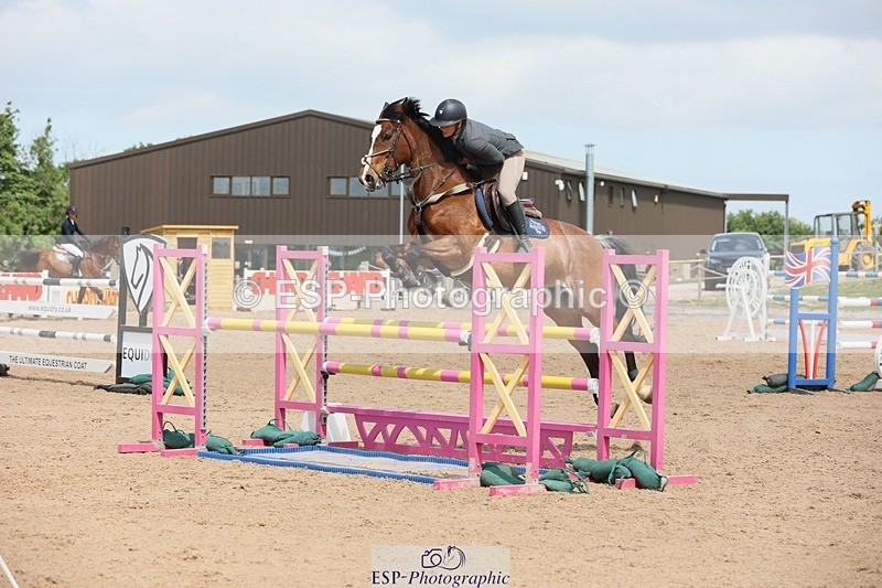 250525-120956-08121 - Cla 27 A&B 1.05 & 1.10m Snr Gran Prix