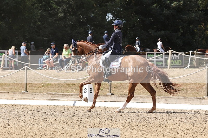 250809A-112838-02778 - 003-Chloe.HillBon.Jovi