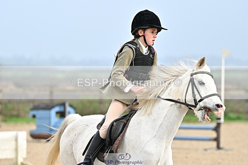 241110-103205-00329 - 40cm Showjumping