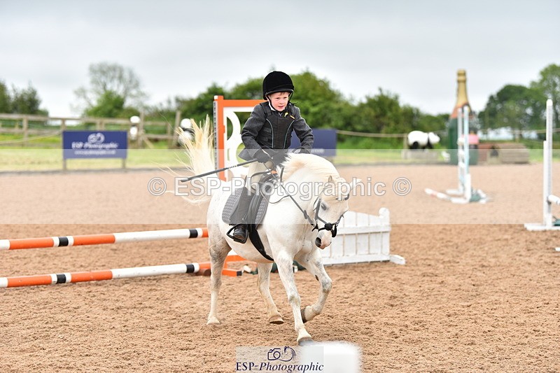 240528A-150200-00097 - 40 & 50cm