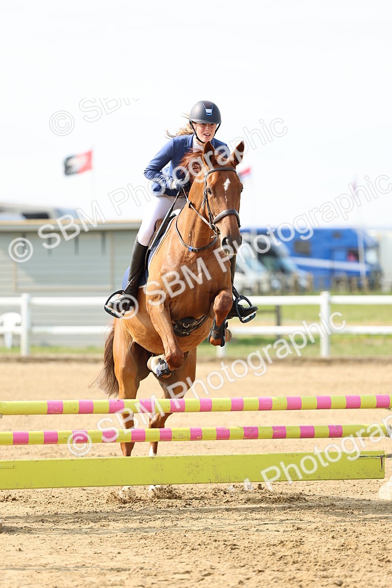 SBM_003879 - Class 15 - Clear Round