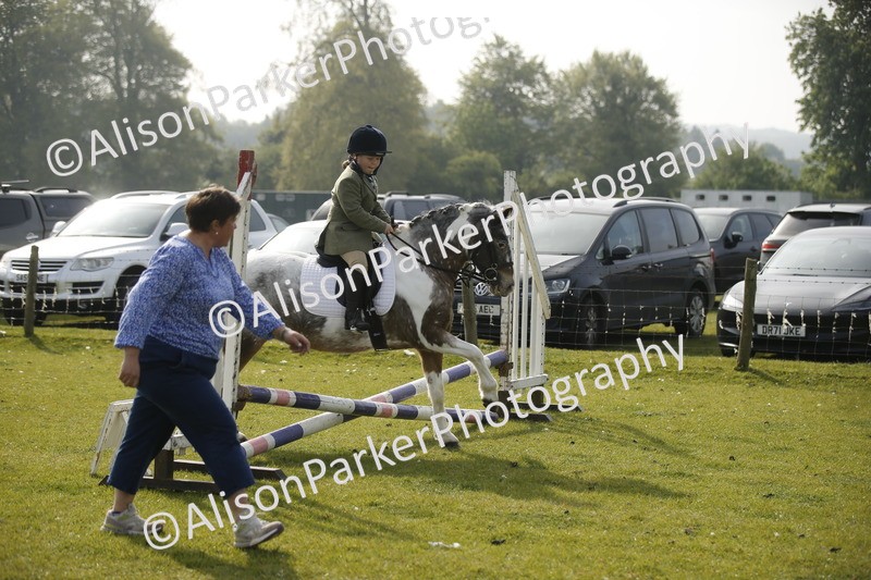 20260426-1024 - Class 1 - Mini Jumping - Lead rein or Assisted