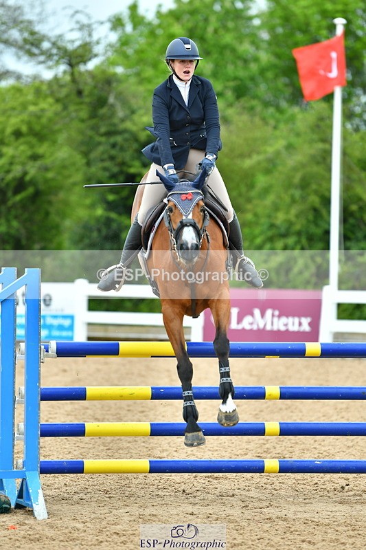 230507A-134353-08205 - Cls 43 1.05m Amateur Quali