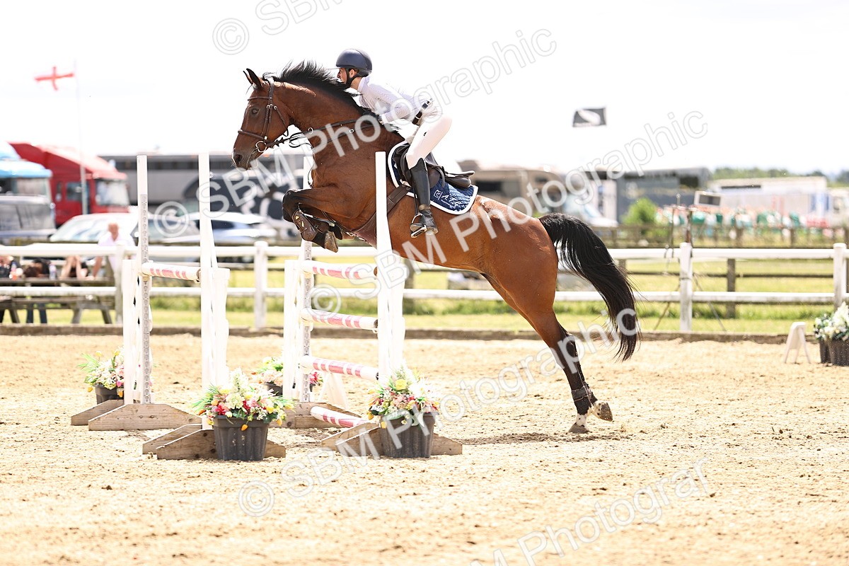 SBM_003738 - Class 22 - Senior Foxhunter 1.20m