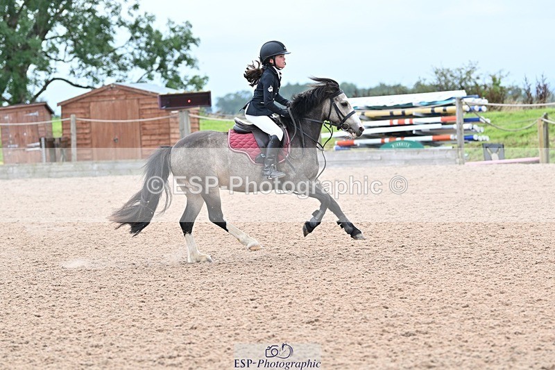 240813-164808-00307 - Classes 3A&B & 4 70cm