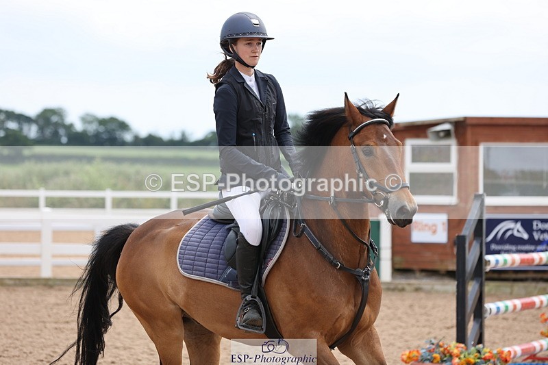 240630A-152034-14685 - Cls 33 Foxhunter and 1.10m Open