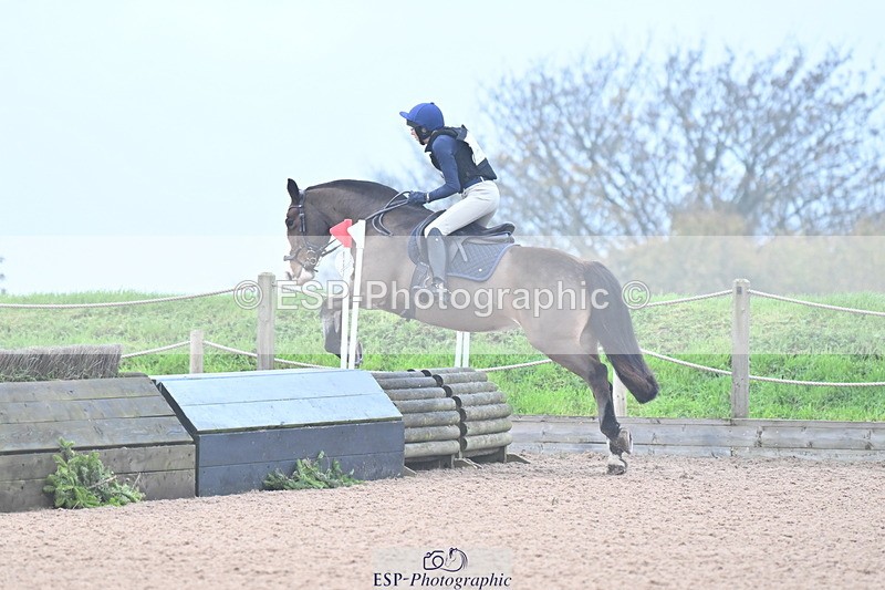 241110A-090237-00009 - 70cm