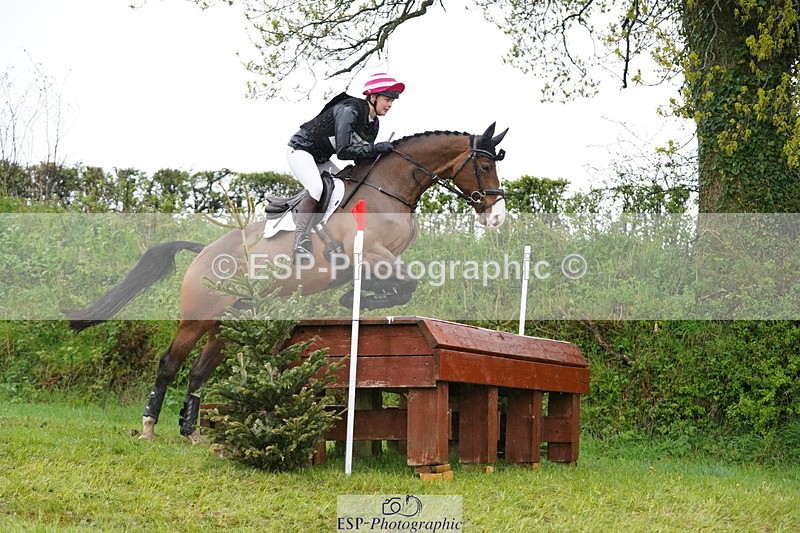 250418-120818-02534 - 028-Tilly.Conder-KINSALE.QUILANA.S