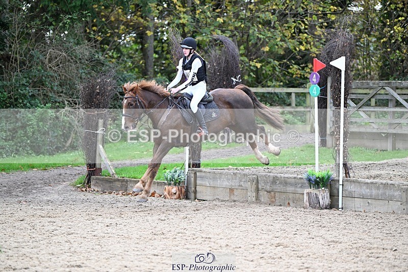 241117-115231-03750 - Cls 2 80-85cm 11.20 to 12.30