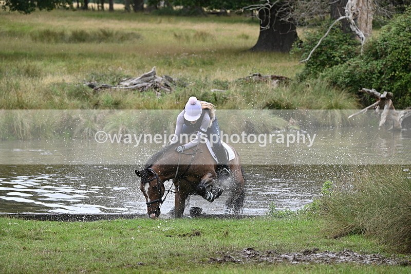 WJ7_3232 - Time at Water 12:15 to 12:50