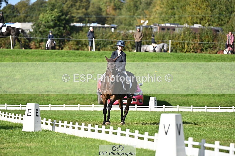 251024A-114941-09782 - G-566-Charlotte.Smith