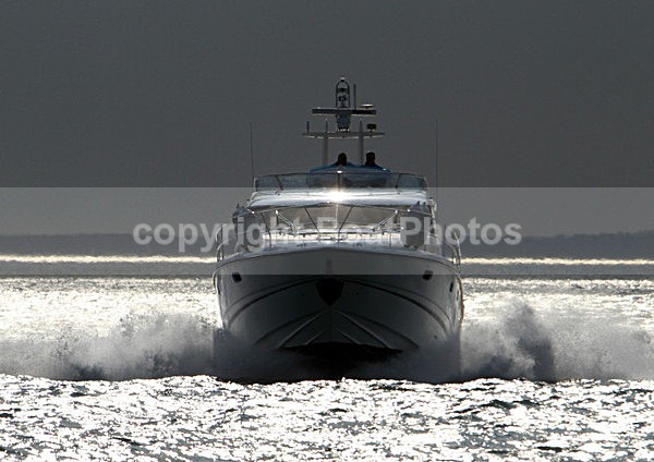 110604 LADY CHRISTINE IMG_2018 - Flybridge Cruisers