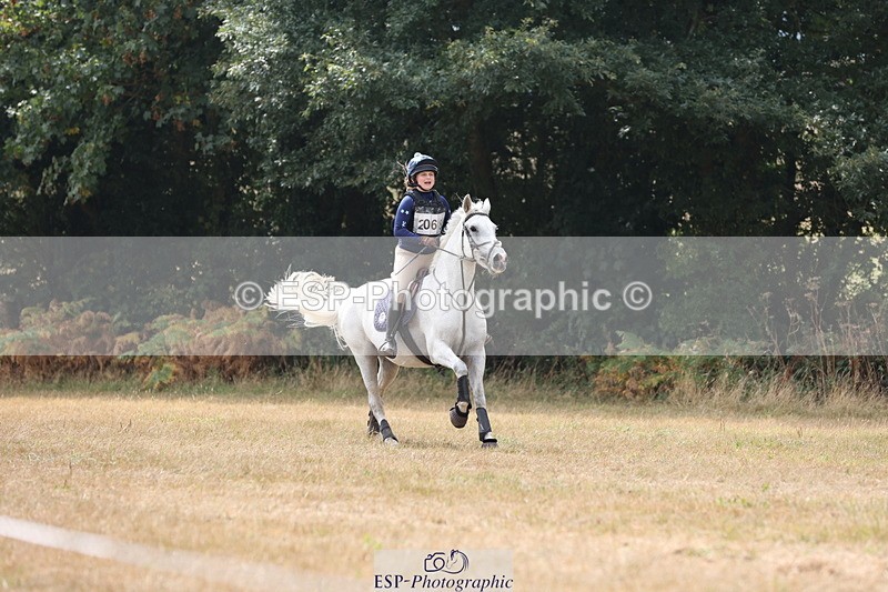 250824A-121518-36627 - 2068-Lucy.Pearce-Kildysart.Princess