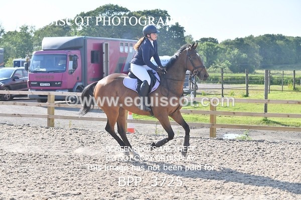 BPP_3725 - CLASS 2 Club/ Unaffiliated 80cms Open
