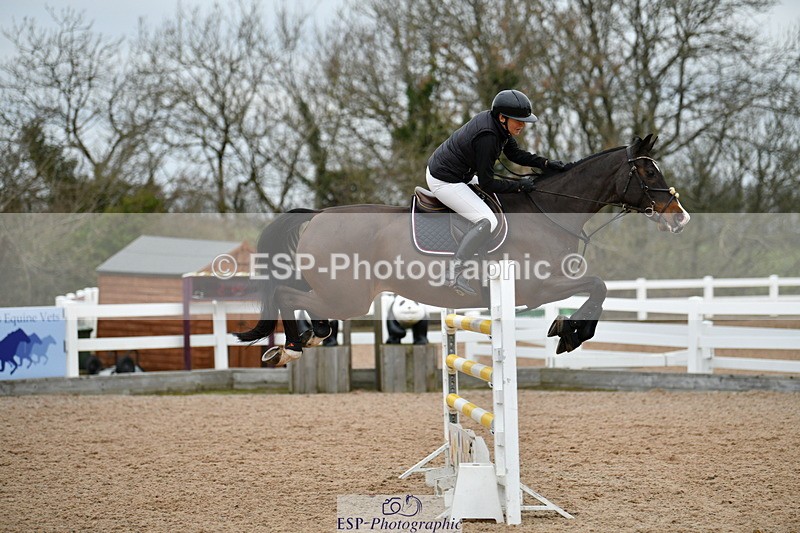 240112A-143826-01264 - Cls 6 Foxhunter and 1.20m Open