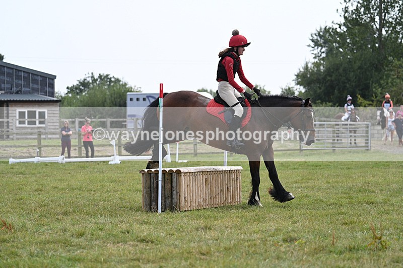WJ7_7040 - 60cm XC Time 12:55 to 13:19