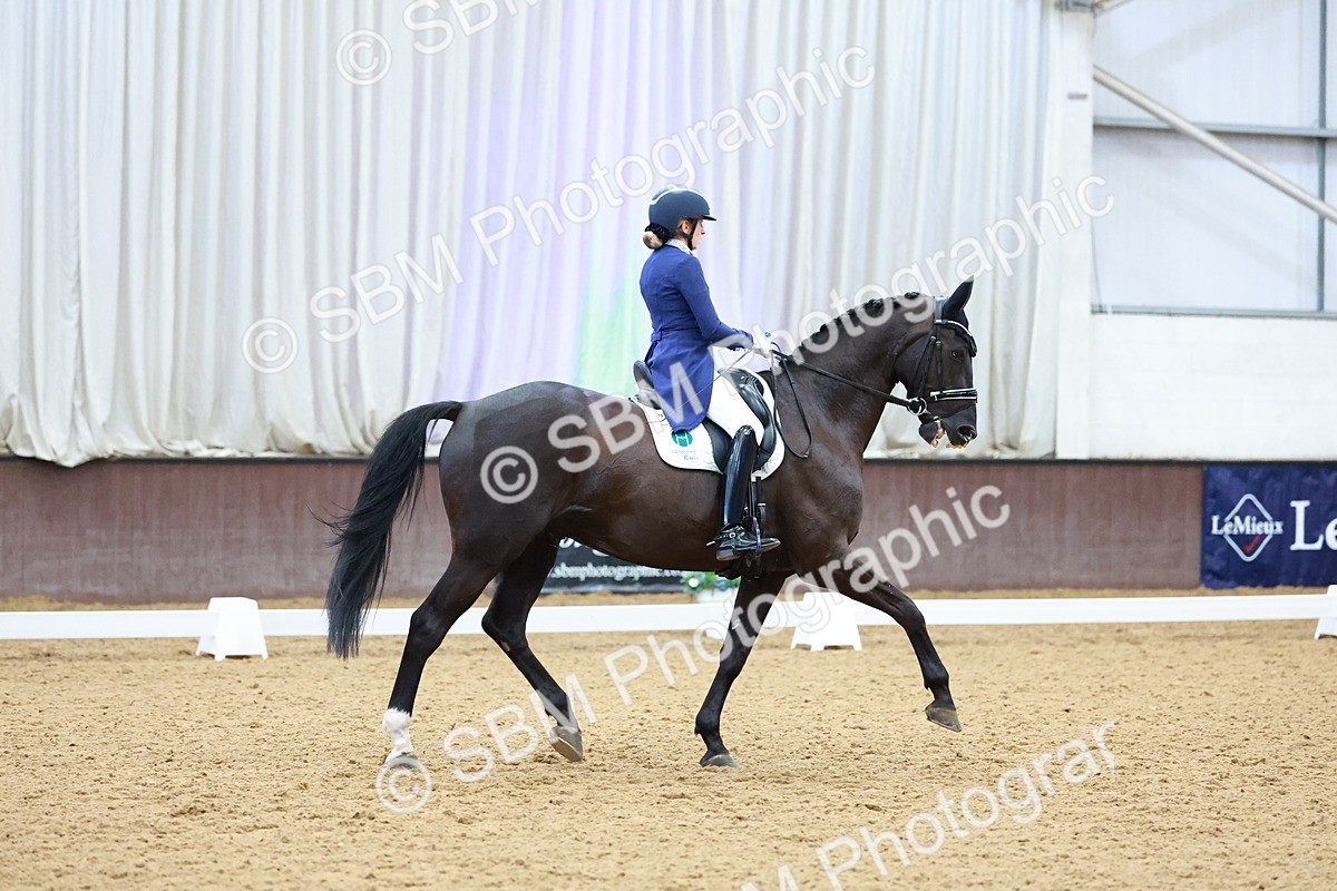 SBM_007873 - Class 9 - FEI INT II - 16.54.17.57