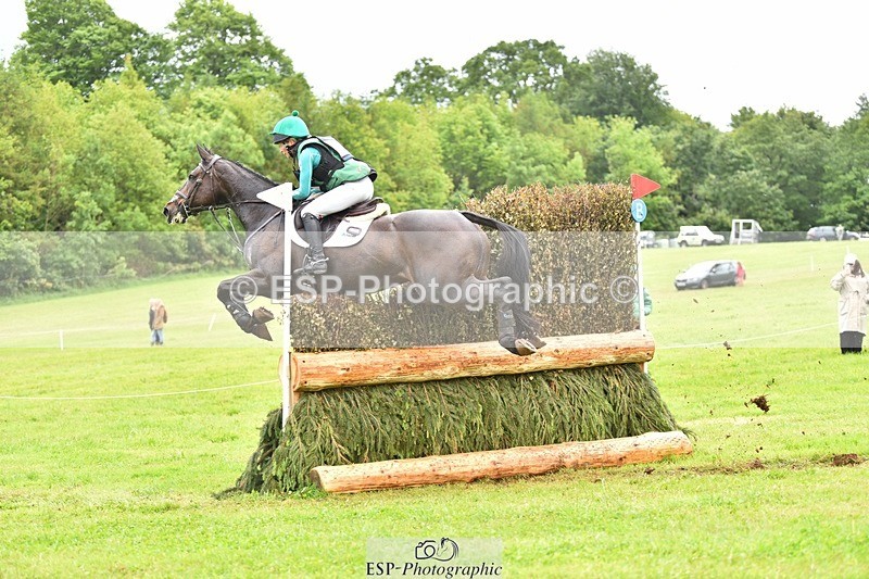 240526-140950-23432 - 447-ACTION_LADY_M-Sarah_Ennis