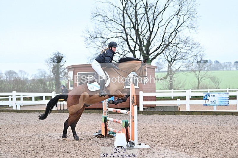 241127-094117-00052 - Cls 01A&B Brit Nov & 90cm Open