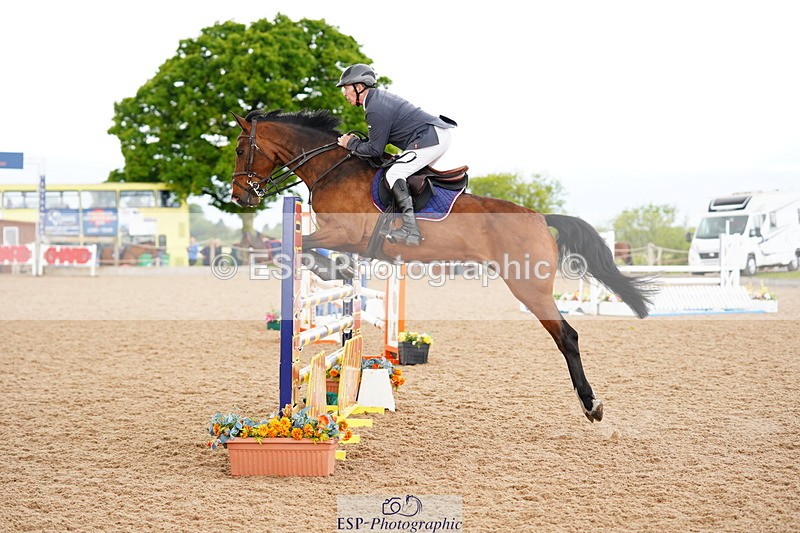 240526A-112546-07794 - Cls 26 Chard Equ 1.05m and 1.10m Grand Prix