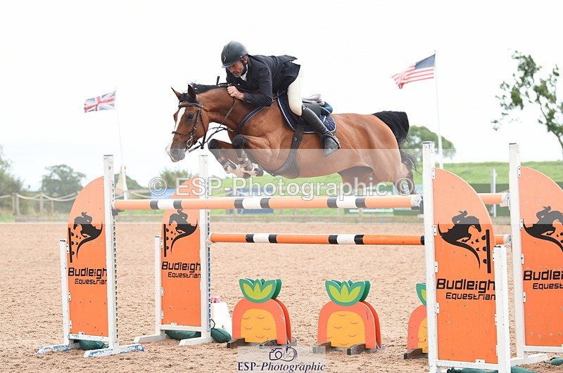 230812A-163928-10325 - Cls 38 Nat 1.40m Open