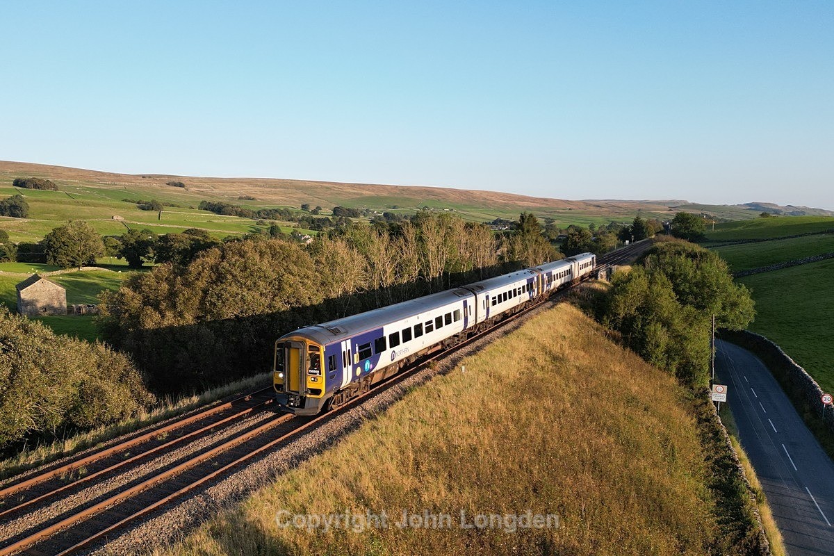 JL - 18.9.24 158868 & 158848 2H94 16:48 Leeds - Carlisle, Horton - Latest shots