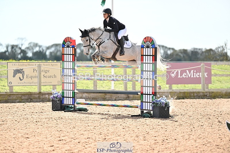 240418A-140803-04249 - Cls 9, 2 Star Big Tour 1.40m