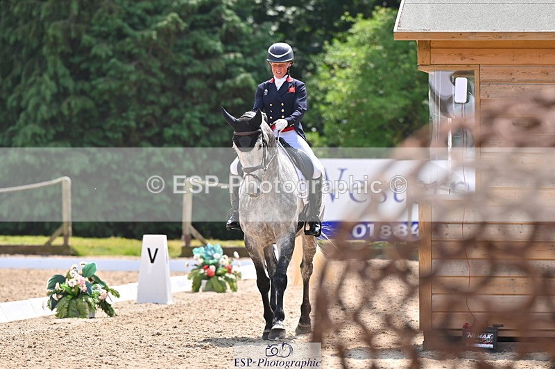 250523A-134747-07104 - B-357-Rosalind.Canter-ARMSCOTE.EXPLORER