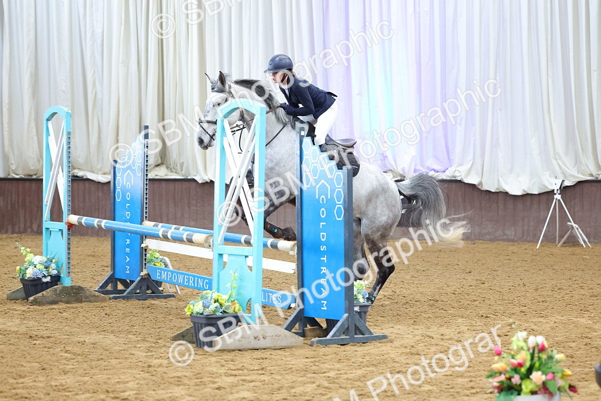 SBM_009983 - Class 21 - Nupafeed Supplements Senior Discovery/ 1m Open - First Round (1.00m)