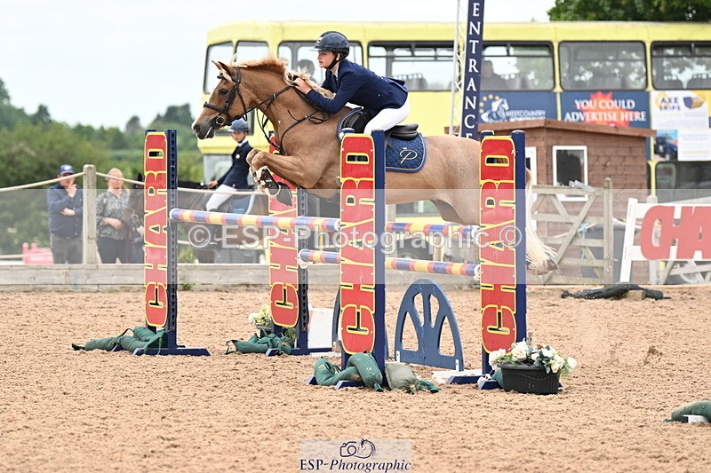 240630A-135016-13882 - Cls 25 HOYS 138cm Qualifier