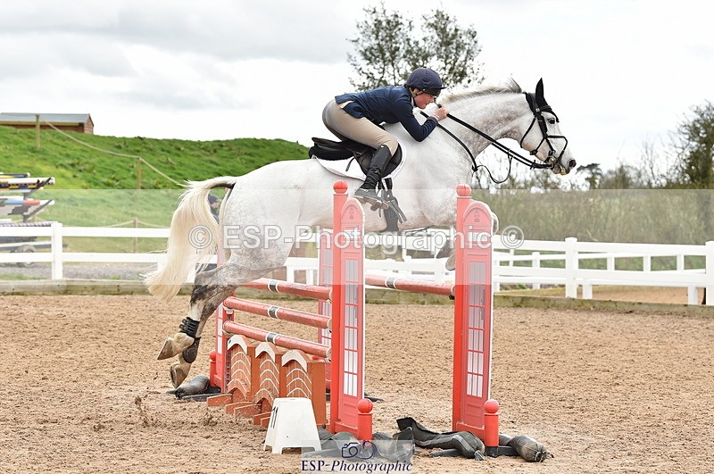 240403A-140028-00691 - Cls 4 Newcomers and 1.10m Open