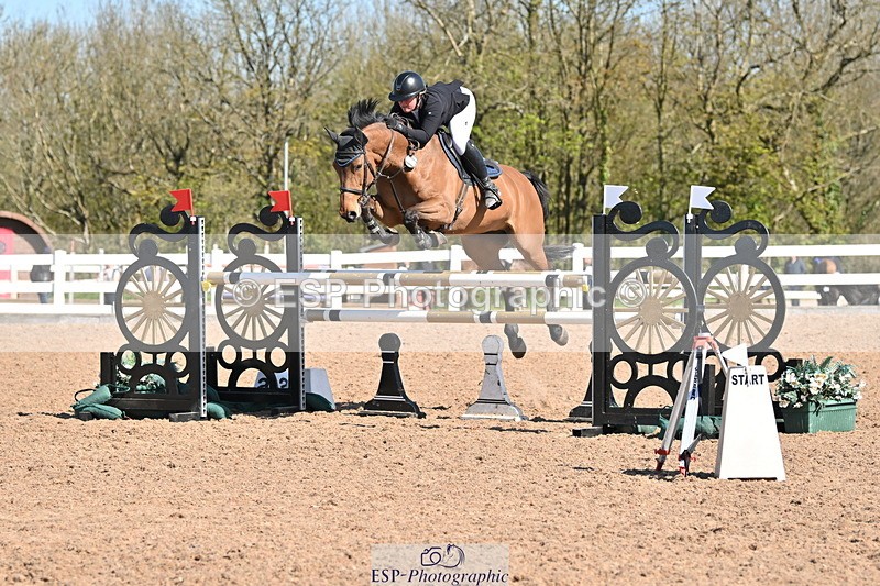 240420A-104925-10394 - Cls 19, 1 Star Silver Tour 1.20m