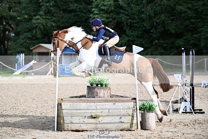 241117-113210-03602 - Cls 2 80-85cm 11.20 to 12.30