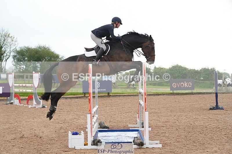 260508-092730-04612 - Cls 12 Snr Foxhunter
