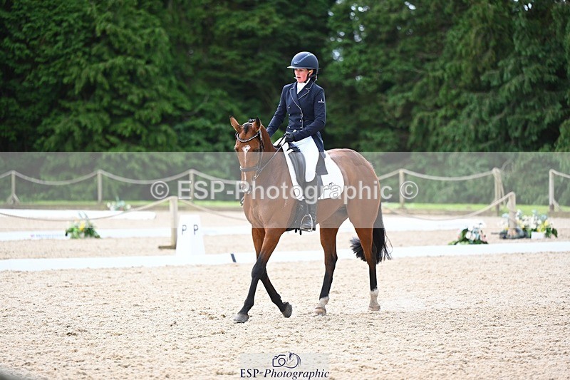 240524-140127-10118 - 527-SEATTLE_PARK-Sophia_Hill