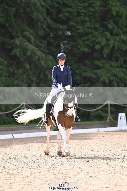 240809-103906-00351 - 160-Sian.Lowe-Pinecroft.Indigo