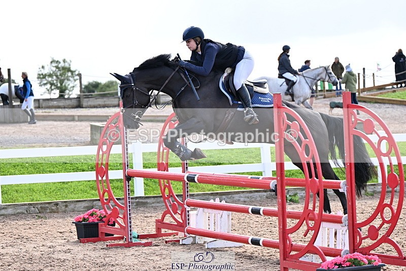 240912A-112711-01187 - Cls 9 Snr Discovery and 1m Open