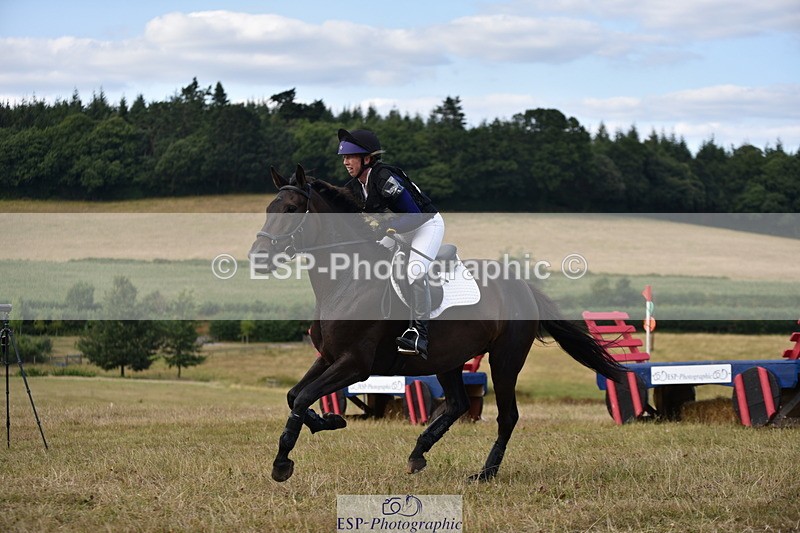 250802A-174454-08779 - H-352-Emma.Hurworth-STEREN.OF.AVALON