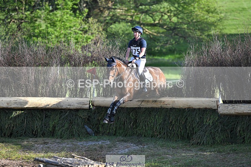 230527-181447-14090 - 175-MONBEG_EQUITY-Tom_McEwen-XC