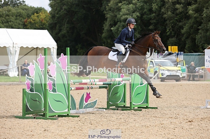 240817-110241-00781 - 03A Snr Disc