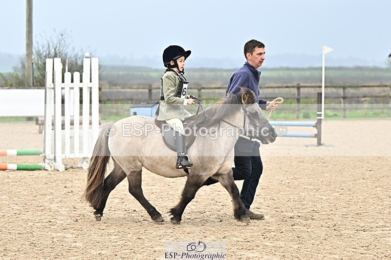 241110-102159-00269 - 40cm Showjumping