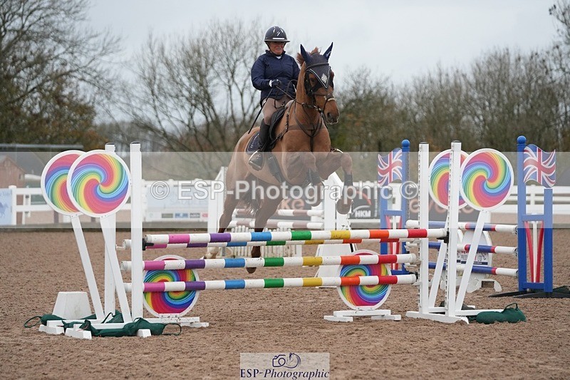 251109-083054-03017 - Cls 15 British Novice and 90cm Open