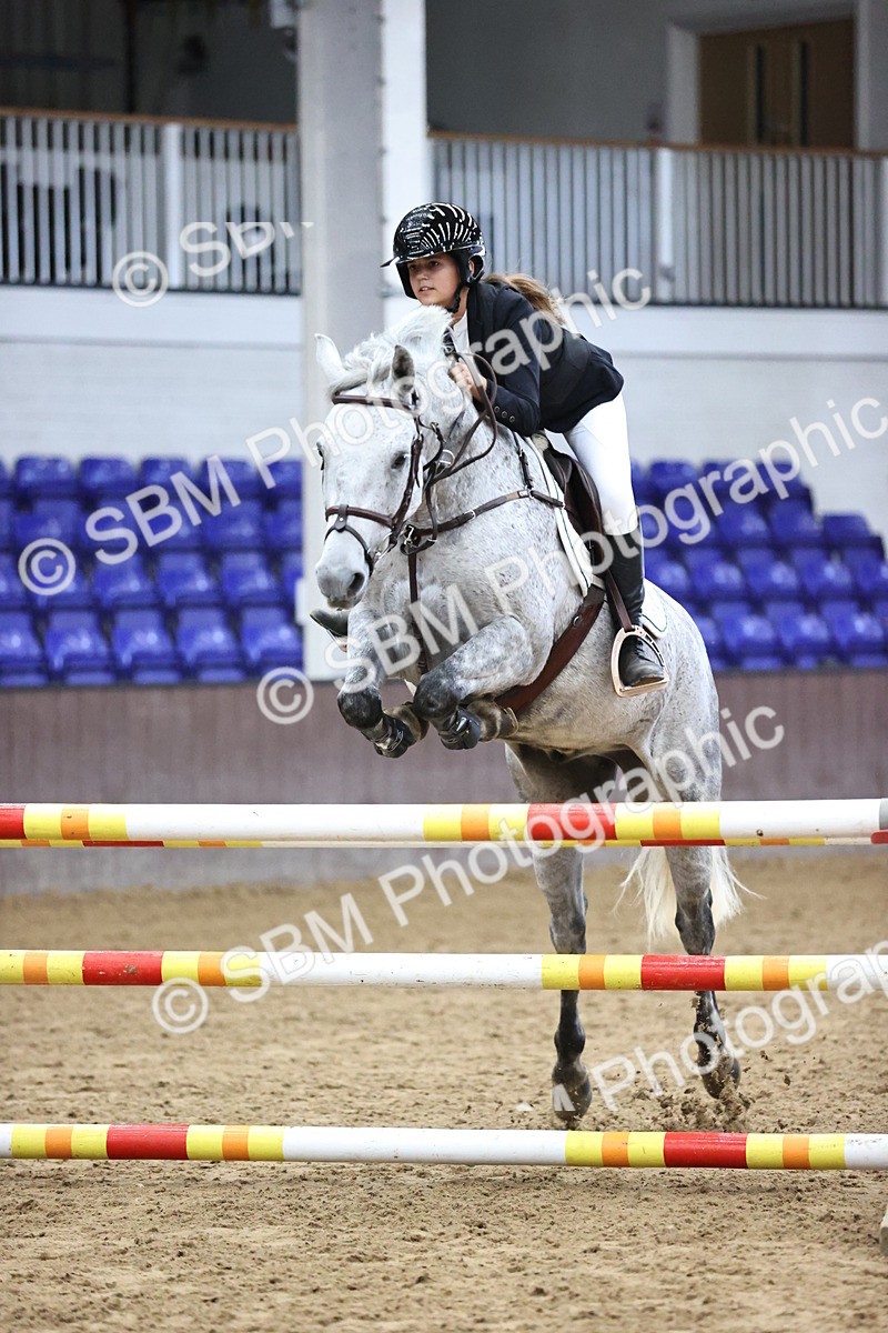 SBM_001074 - Class 5 - Blue Chip Pony Newcomers 1.00m Open